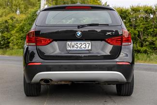 2010 BMW X1 - Thumbnail