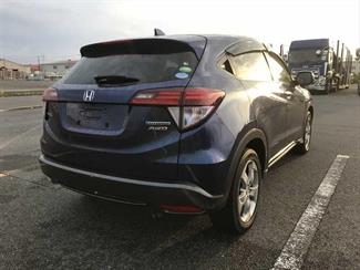 2016 Honda Vezel - Thumbnail