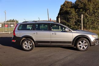 2008 Volvo Xc70 - Thumbnail