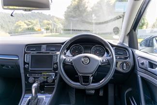 2014 Volkswagen Golf - Thumbnail