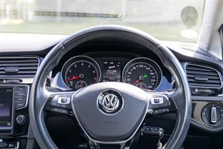 2014 Volkswagen Golf - Thumbnail