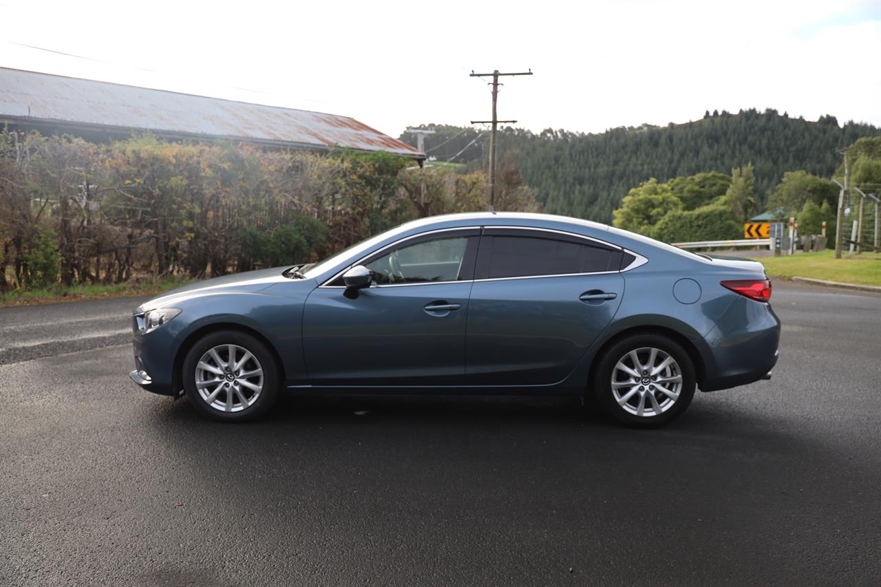 2013 Mazda Atenza