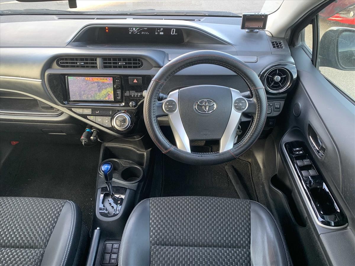 2016 Toyota Aqua