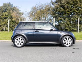 2006 Mini Cooper - Thumbnail