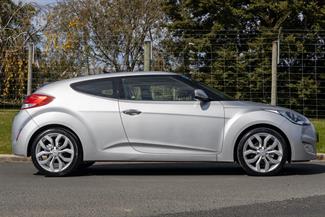 2013 Hyundai Veloster - Thumbnail