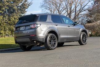 2016 Land Rover Discovery Sport - Thumbnail