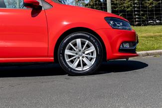 2015 Volkswagen Polo - Thumbnail