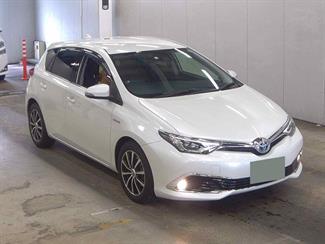 2016 Toyota Auris - Thumbnail