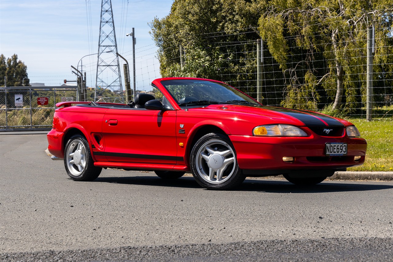 1994 Ford Mustang