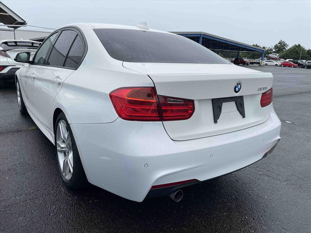 2014 BMW 320I